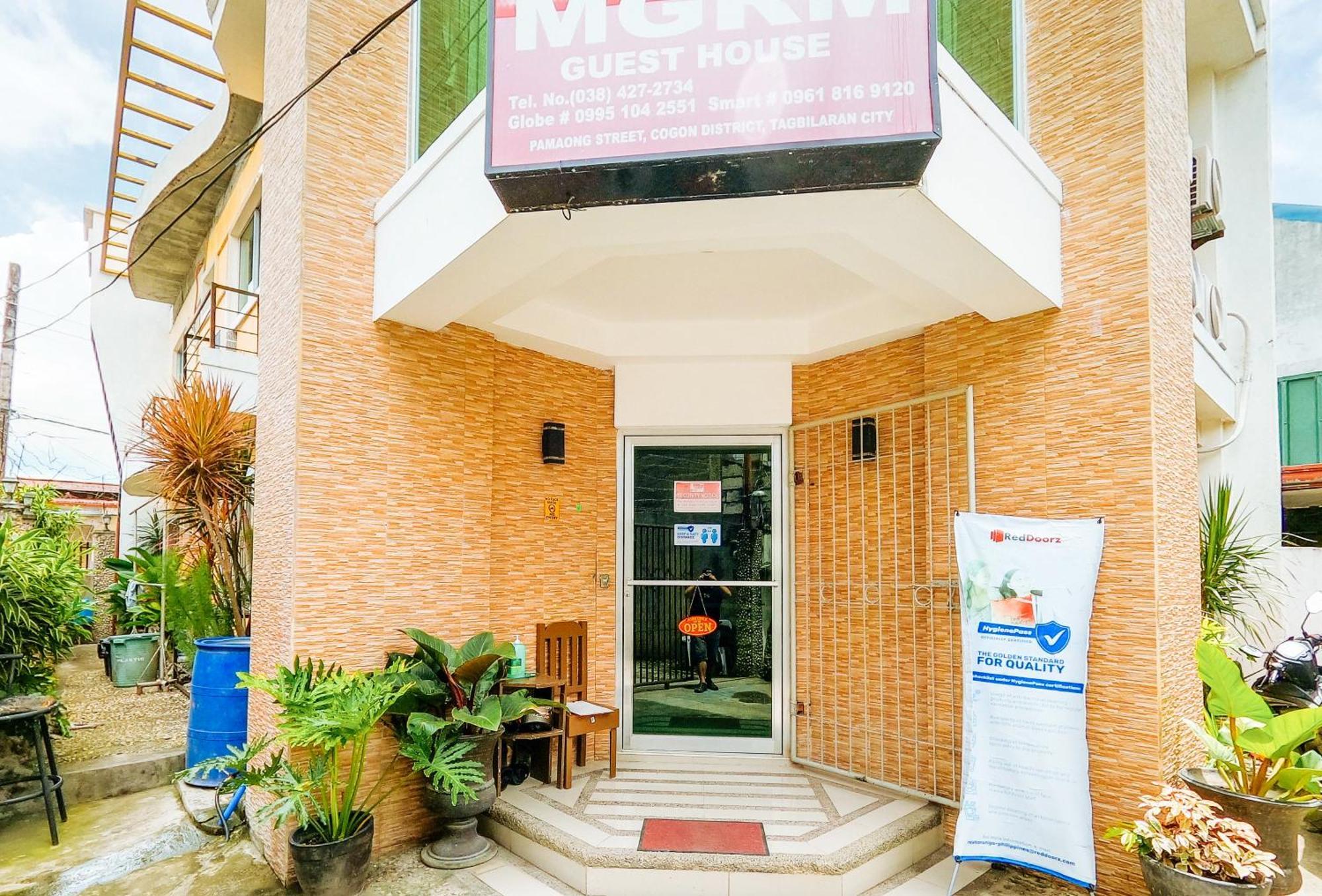 Reddoorz @ Pamaong Street Hotel Tagbilaran City Exterior foto